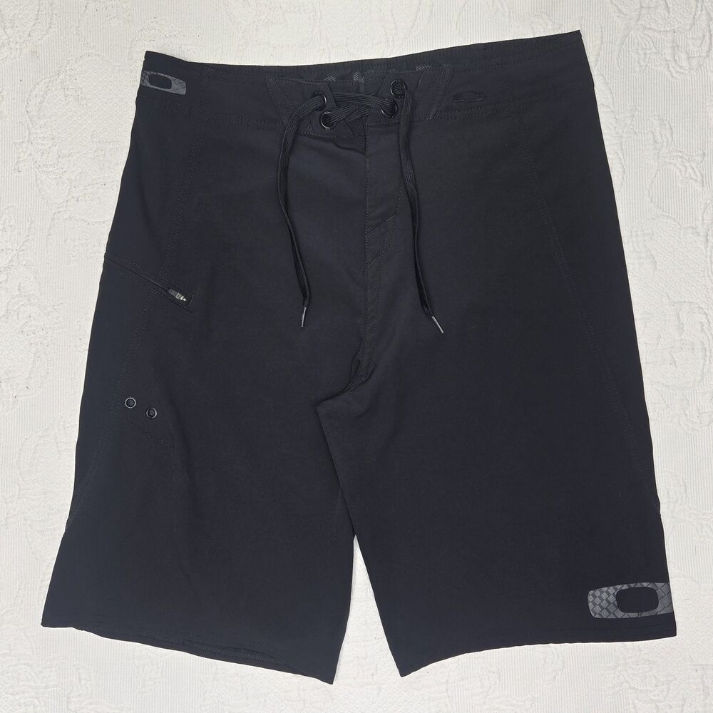 Oakley Black Board Shorts Mens Size 34 Drawstring Big Wave Gear Beach Merch
